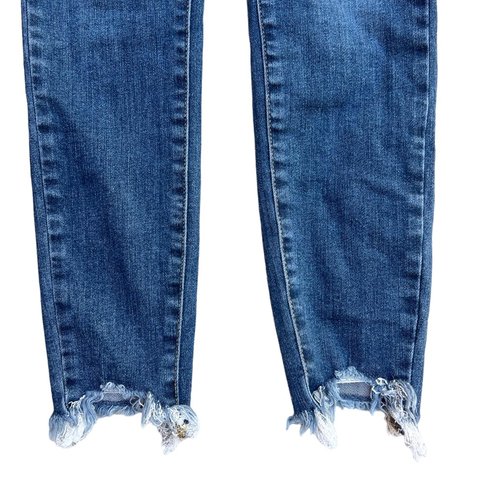 Judy Blue Eva Mid-Rise Fray Hem Skinny Size 0/24 - Picture 2 of 12